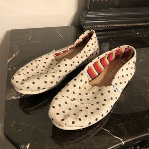 Toms slip on. Size 8.5